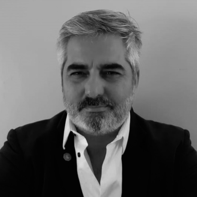 gustavo gil